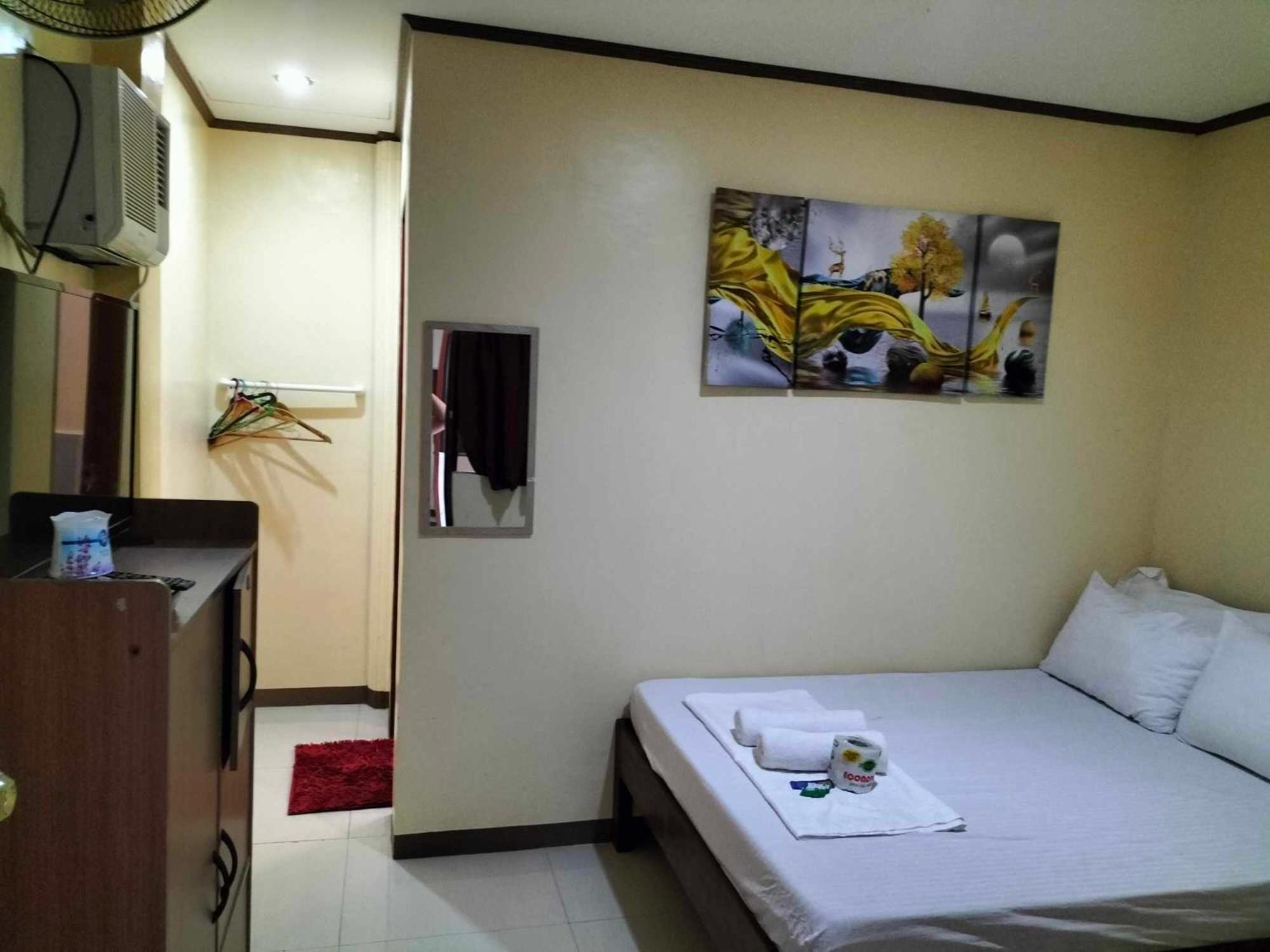 Brenmariel Tourist Inn Эль-Нидо Экстерьер фото